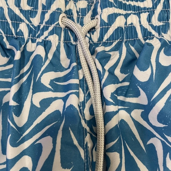 Nike Swoosh Union Blue All Over Print Swim Trunks Men’s Large Rare - Picture 2 of 7